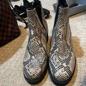 MIA Black and Gray Snake Print Ankle Boots